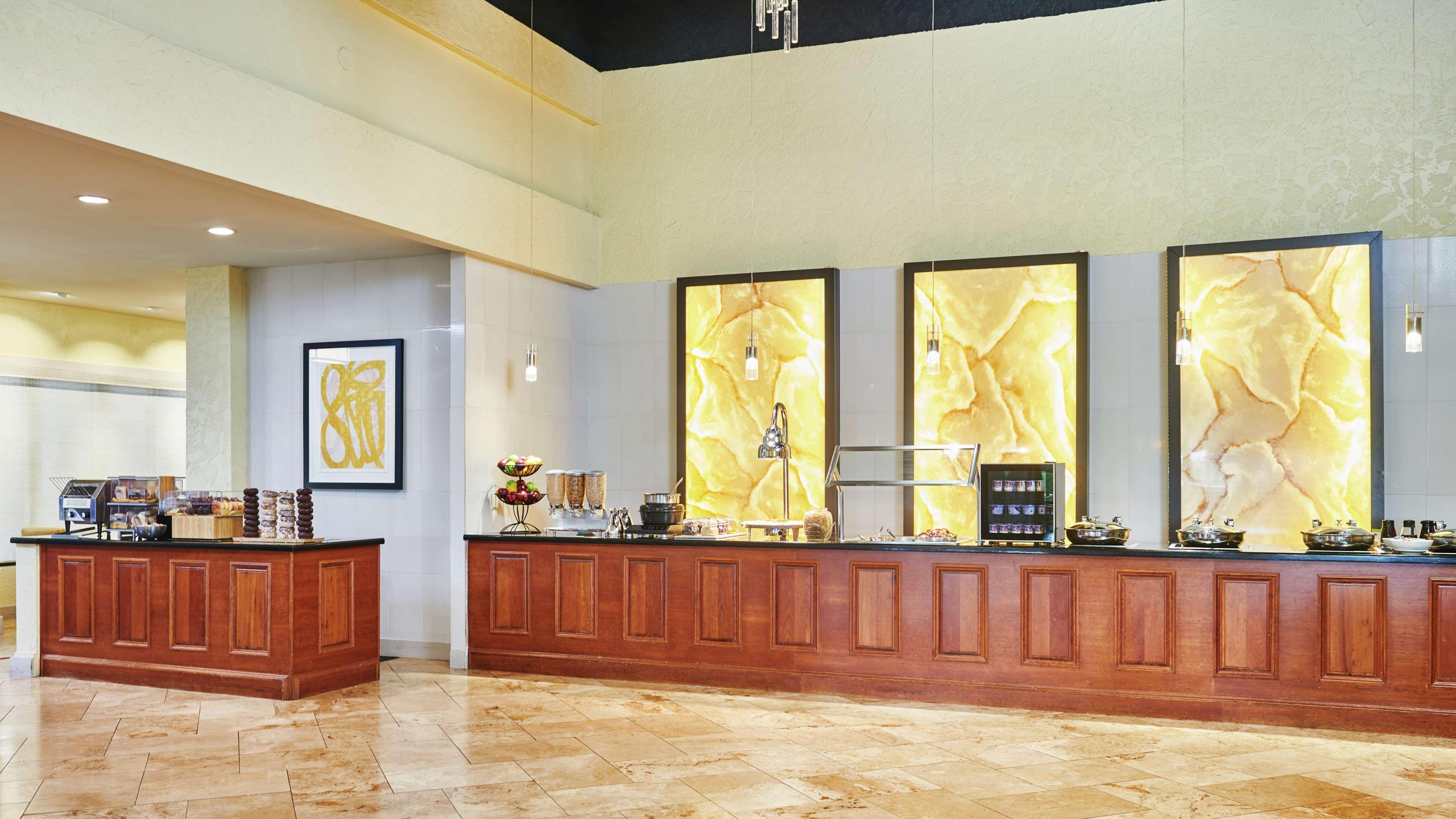 Doubletree By Hilton Hotel Salt Lake City Airport Εξωτερικό φωτογραφία