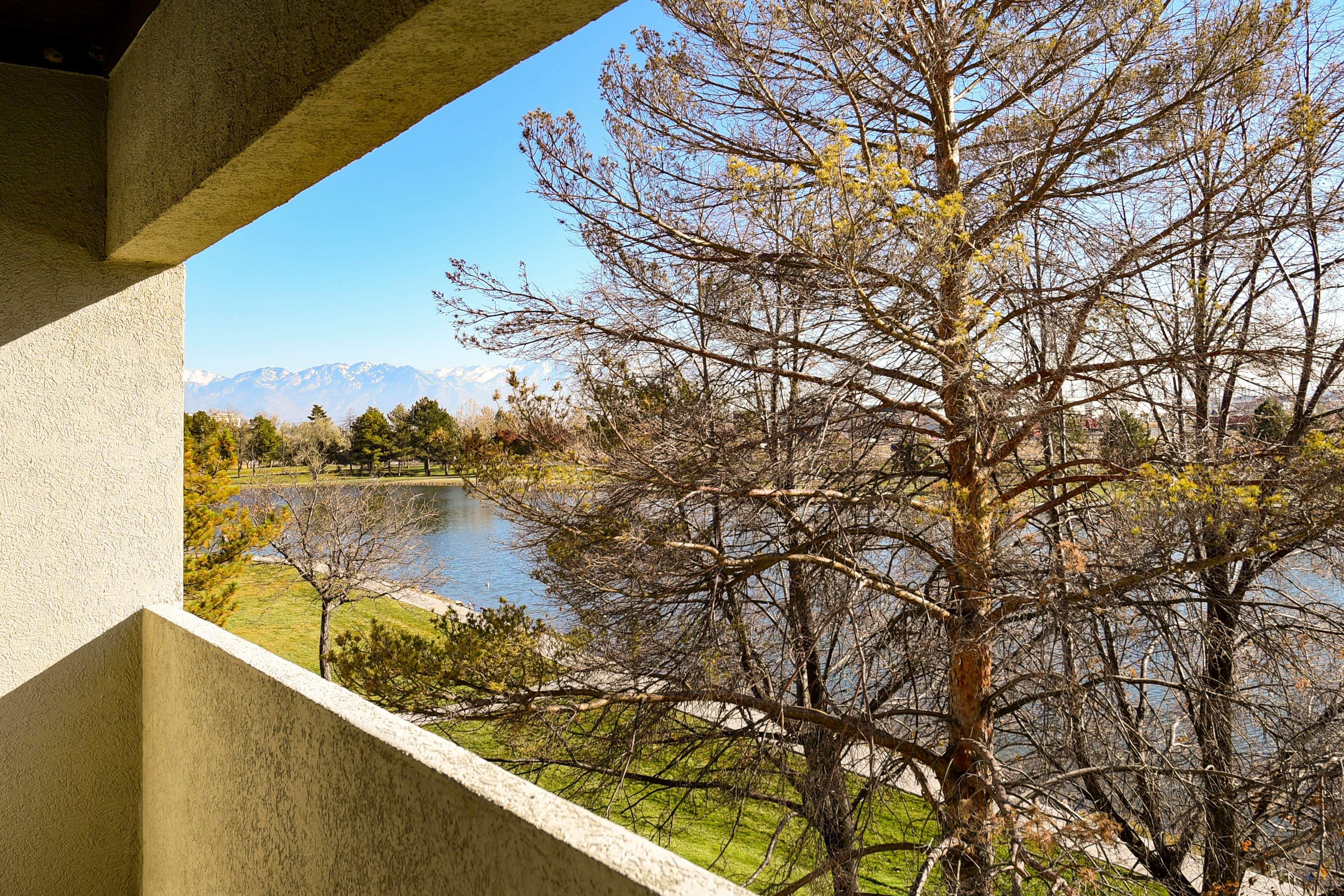 Doubletree By Hilton Hotel Salt Lake City Airport Εξωτερικό φωτογραφία