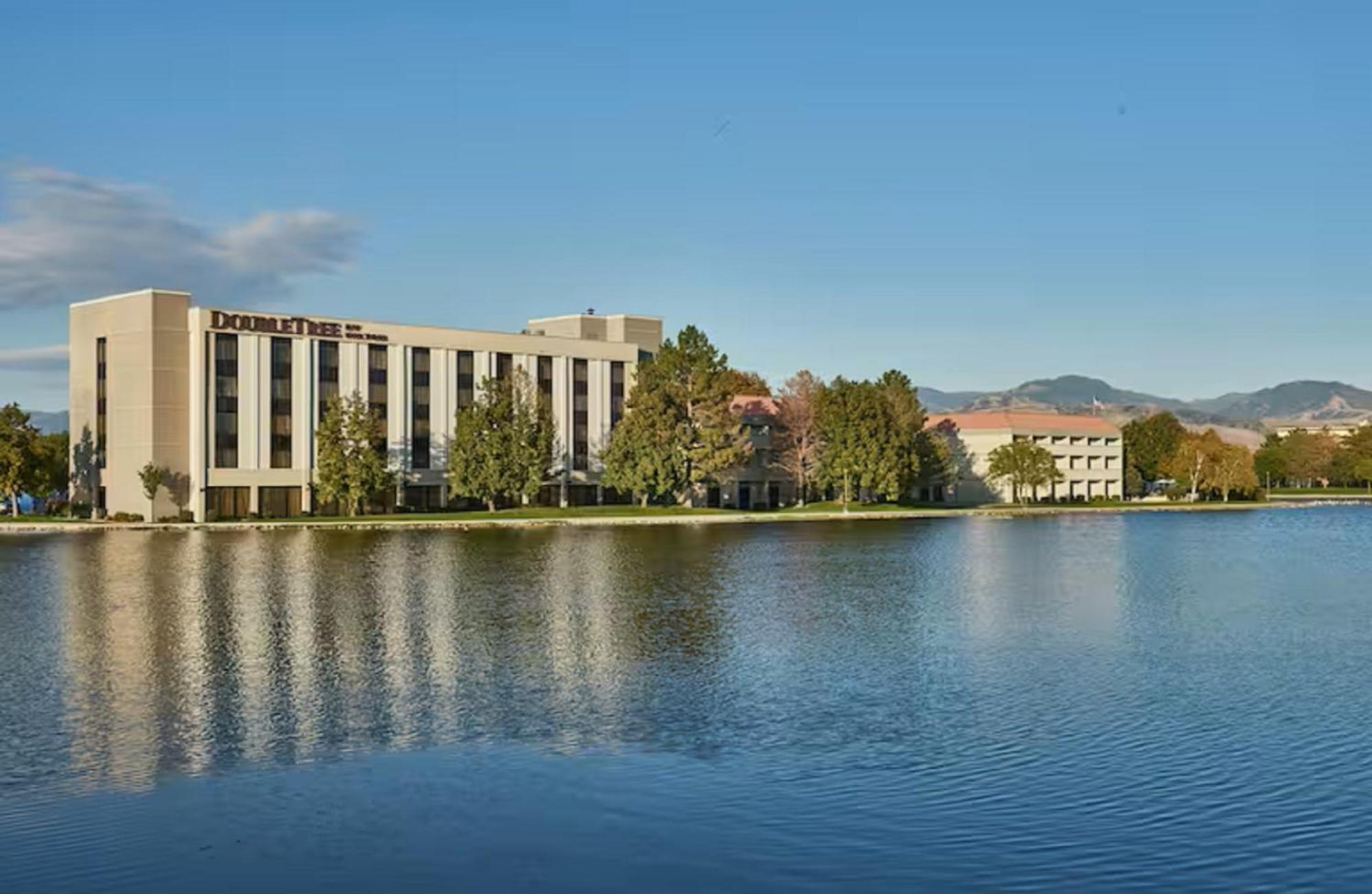 Doubletree By Hilton Hotel Salt Lake City Airport Εξωτερικό φωτογραφία