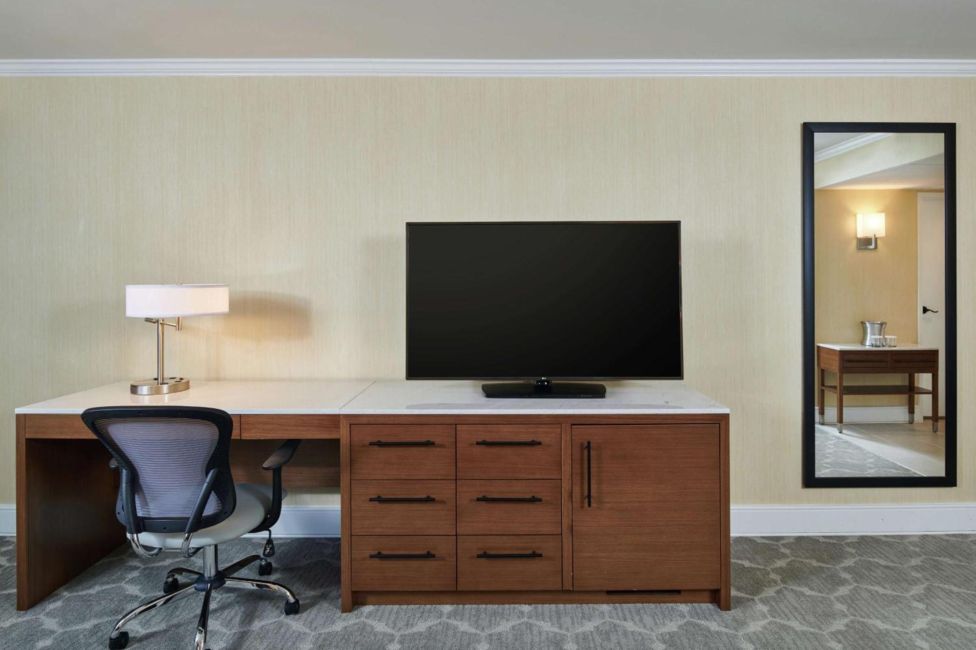 Doubletree By Hilton Hotel Salt Lake City Airport Εξωτερικό φωτογραφία