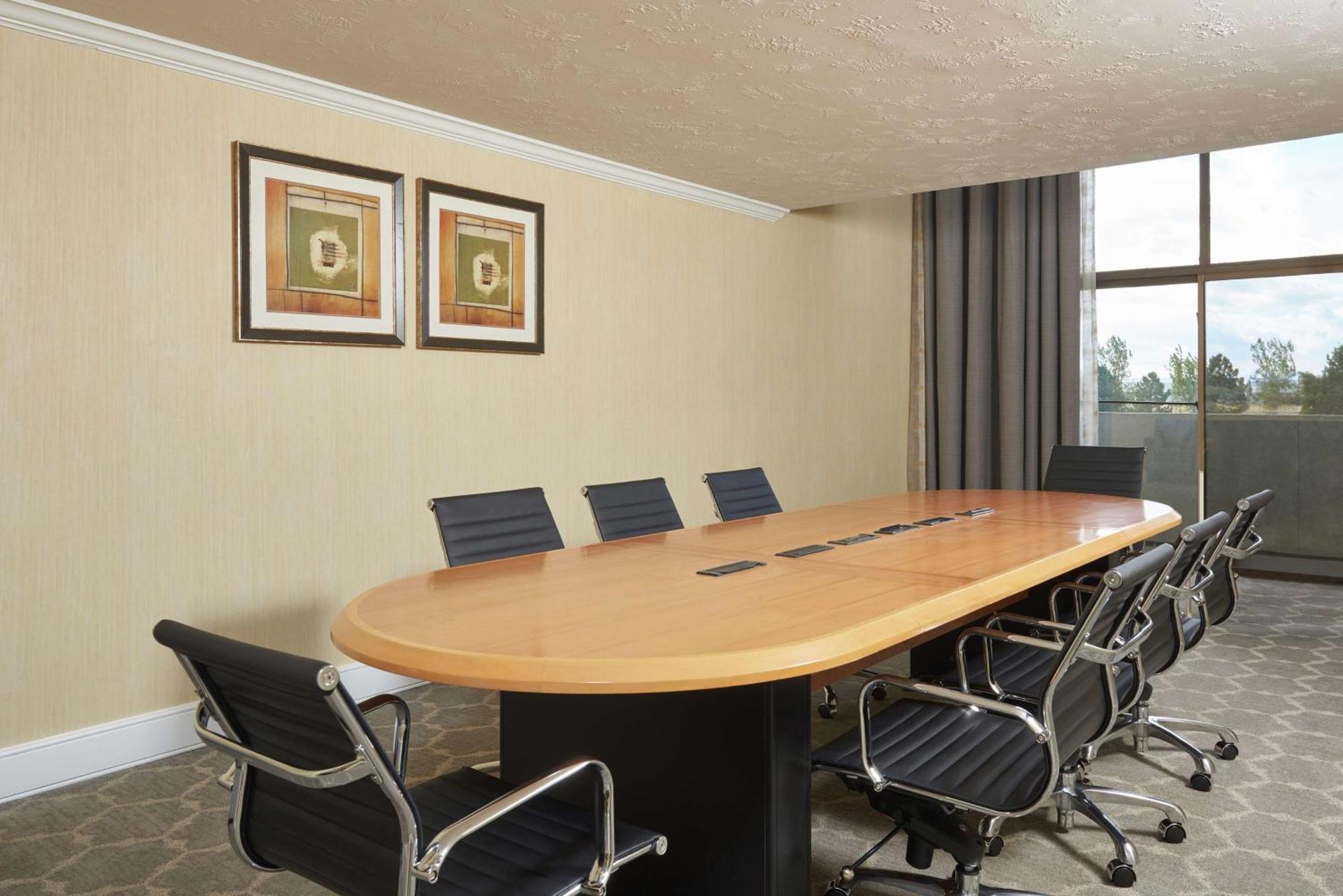 Doubletree By Hilton Hotel Salt Lake City Airport Εξωτερικό φωτογραφία