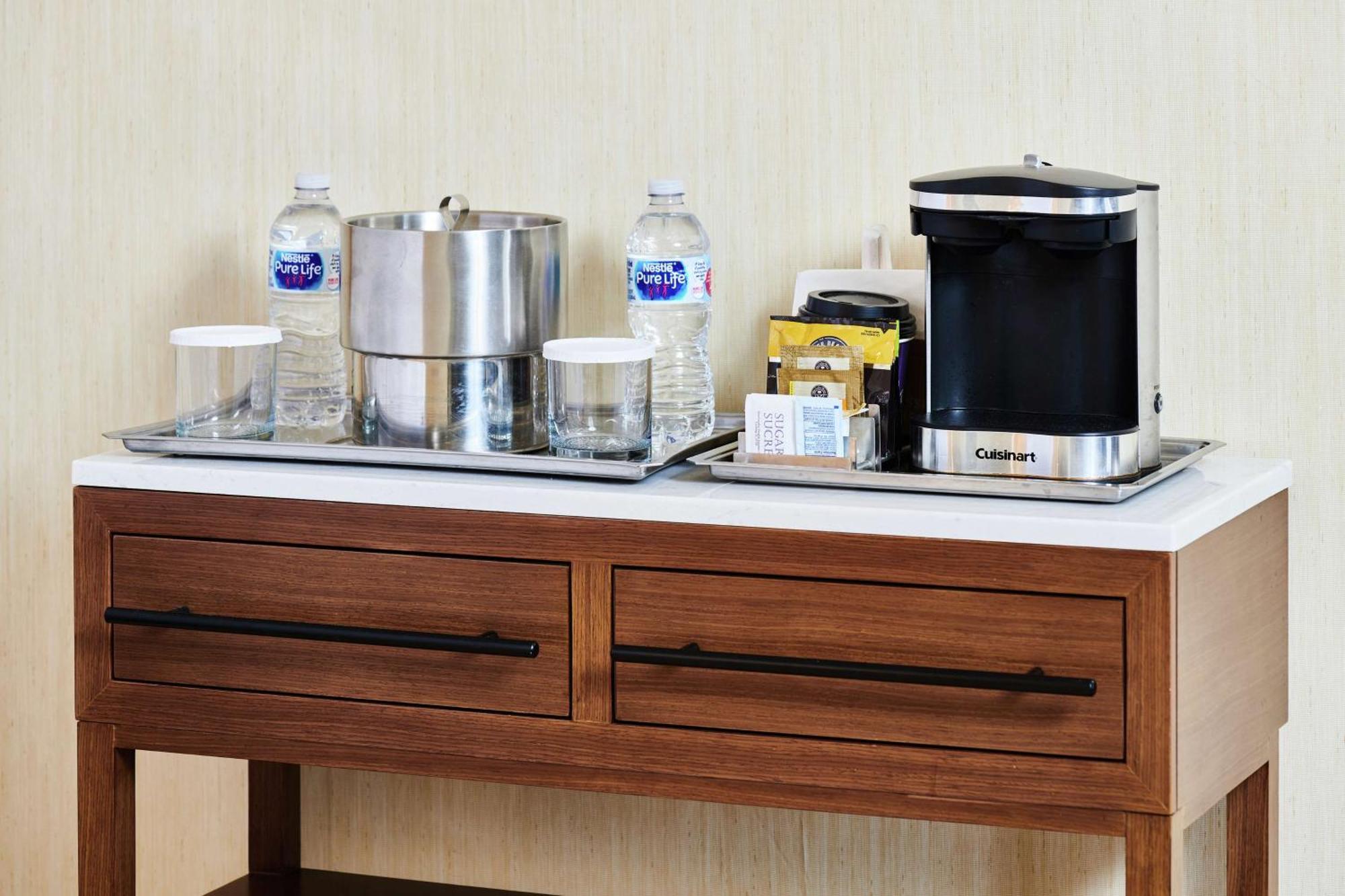 Doubletree By Hilton Hotel Salt Lake City Airport Εξωτερικό φωτογραφία
